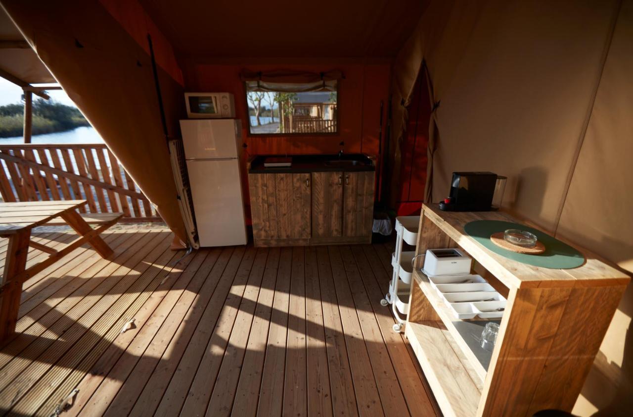 Camping Nautic Almata Glamping Hotel Castello  D'Empuries Exterior photo